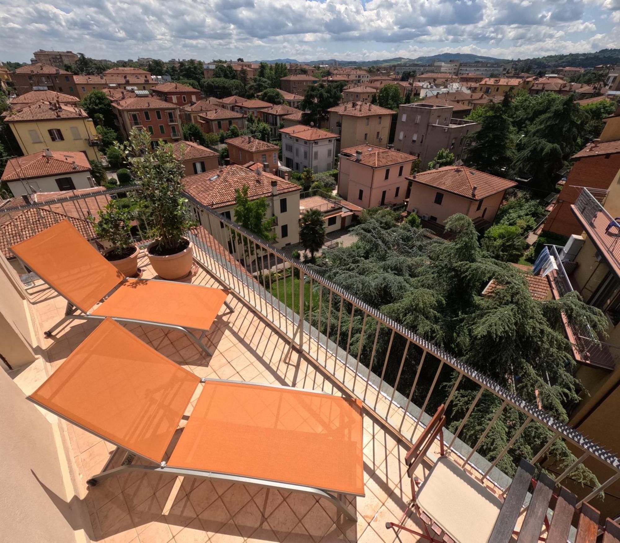 Bellavista Panoramic Terrace Appartamento Con Terrazza Zona Sant Orsola Bologna Buitenkant foto