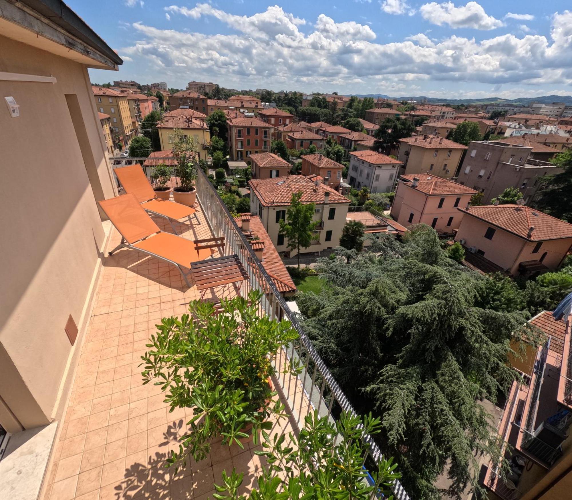 Bellavista Panoramic Terrace Appartamento Con Terrazza Zona Sant Orsola Bologna Buitenkant foto