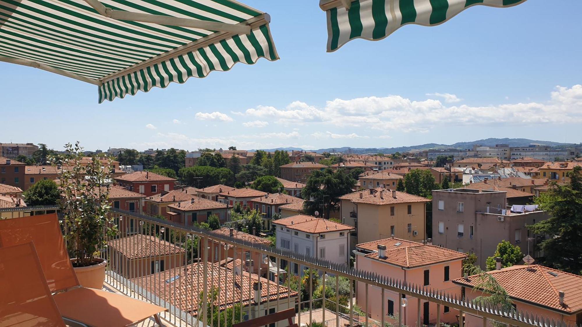 Bellavista Panoramic Terrace Appartamento Con Terrazza Zona Sant Orsola Bologna Buitenkant foto